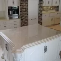 Crema-Marfil-Mermer-Mutfak-Tezgah-1