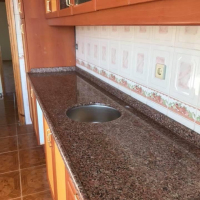 KAHVERENGİ RENK GRANİT MUTFAK TEZGAHI