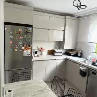 Turak-Mobilya-11-Mutfak-Dolabi-Modelleri-Akrilik-Mutfak-Dolabi-Mutfak-Dolabi-Renkleri-Lak-Panel-Mutfak-Dolabi-High-Gloss-Mutfak-Dolabi-Kulpsuz-Mutfak-Dolabi