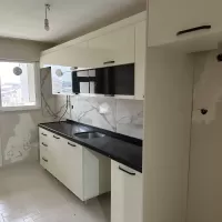 Turak-Mobilya-29-Mutfak-Dolabi-Modelleri-Akrilik-Mutfak-Dolabi-Mutfak-Dolabi-Renkleri-Lak-Panel-Mutfak-Dolabi-High-Gloss-Mutfak-Dolabi-Kulpsuz-Mutfak-Dolabi